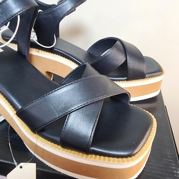 DV by DOLCE VITA Norrys Strapped Heels Size 9 - Picture 11 of 12